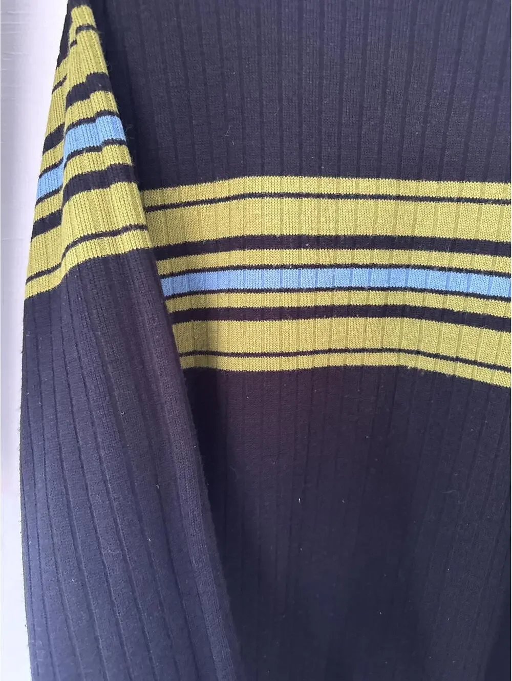 Vintage Unionbay Mens M/L Ribbed Knit Sweater Black Yellow Stripe Y2K 90s